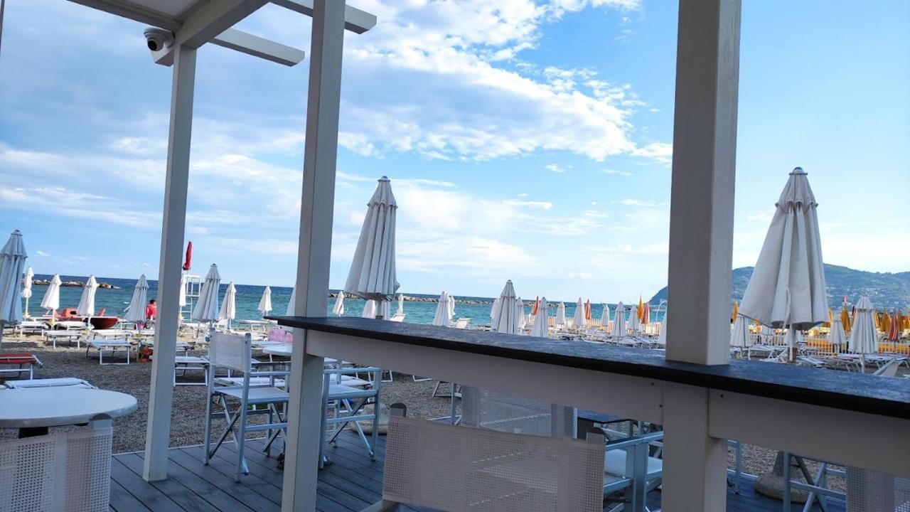 Hotel Fortuna San Bartolomeo Al Mare Exterior foto